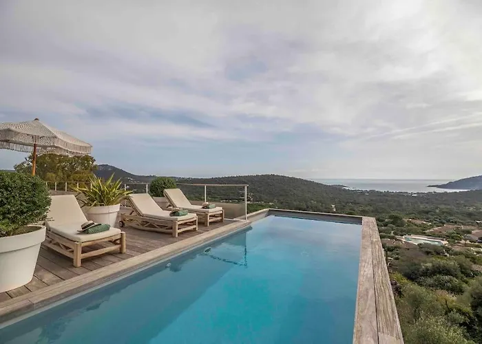 Ivona - De Luxe Avec Piscine Chauffée à Santa-giulia Porto Vecchio