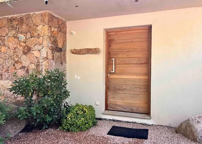 Ivona - De Luxe Avec Piscine Chauffee A Santa-giulia