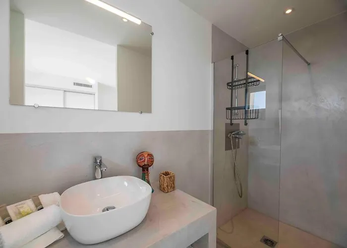 וילה Ivona - De Luxe Avec Piscine Chauffee A Santa-giulia