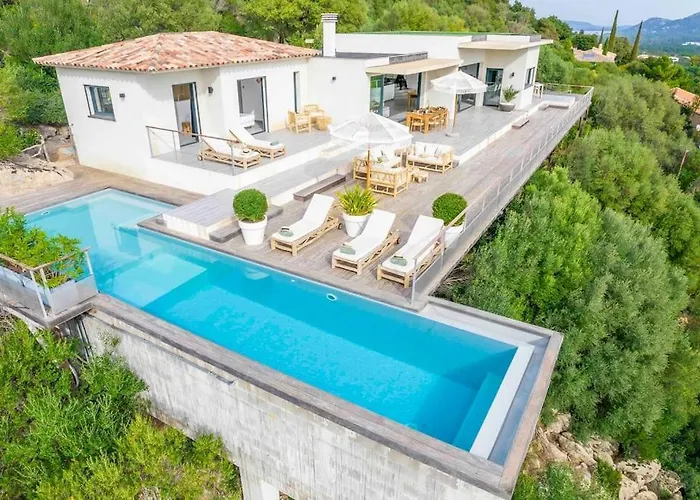 Villa Ivona - De Luxe Avec Piscine Chauffee A Santa-giulia